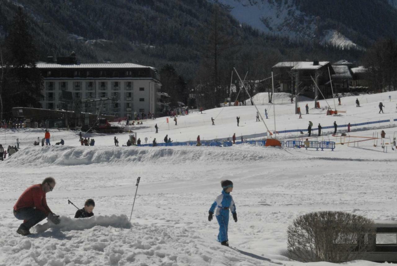 Front Ski Slope Chamonix Apartment Exterior photo